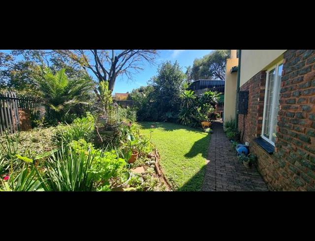 4 BEDROOM HOUSE FOR SALE IN DORINGKLOOF